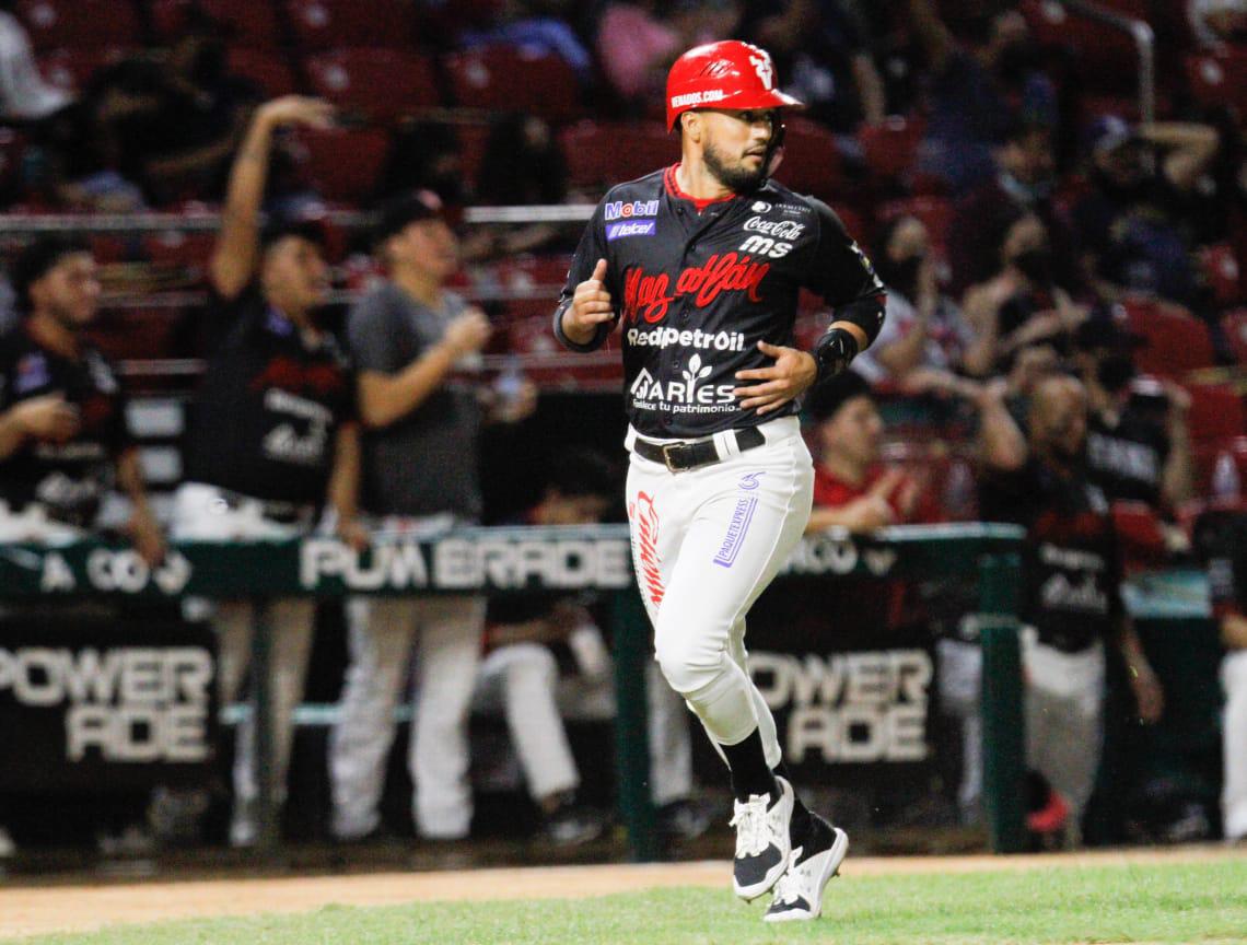 $!‘Pulpa’ Ríos define triunfo de Venados ante Charros y se lleva la serie