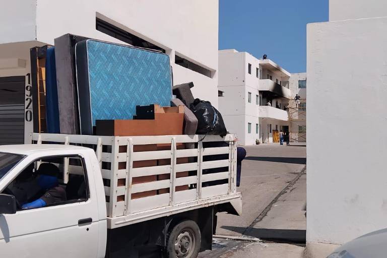 Permiten el paso a residentes de complejo departamental de Culiacán; aún hay apartamentos asegurados