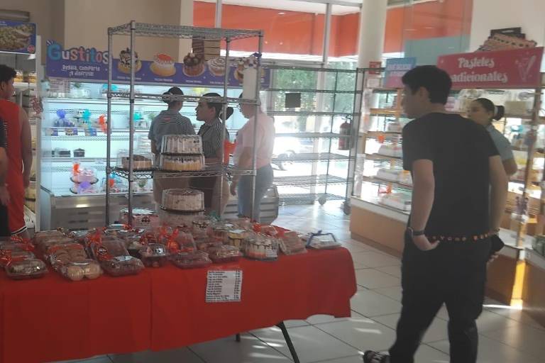 En el Día del Padre en Culiacán, pastelerías registran aumento de ventas