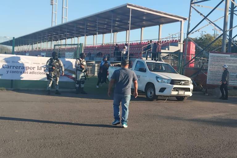 En medio de operativo de seguridad, realiza Gobierno de Sinaloa una carrera por la paz