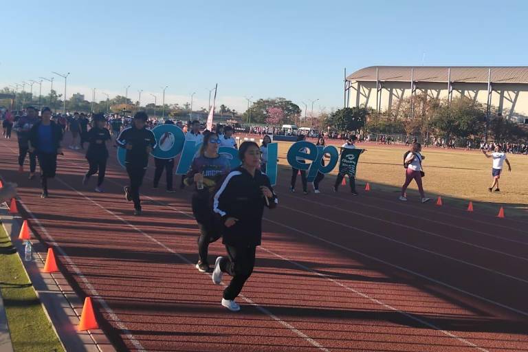 Con más de 700 corredores Sinaloa se suma a la Carrera por la Paz y contra las Adicciones