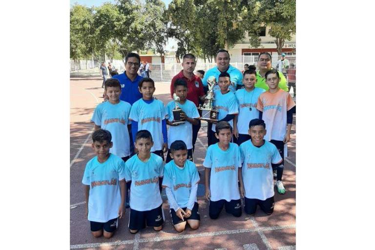 Imdem 2011, de Mazatlán, se corona campeón del Estatal de Futbol Sub 11