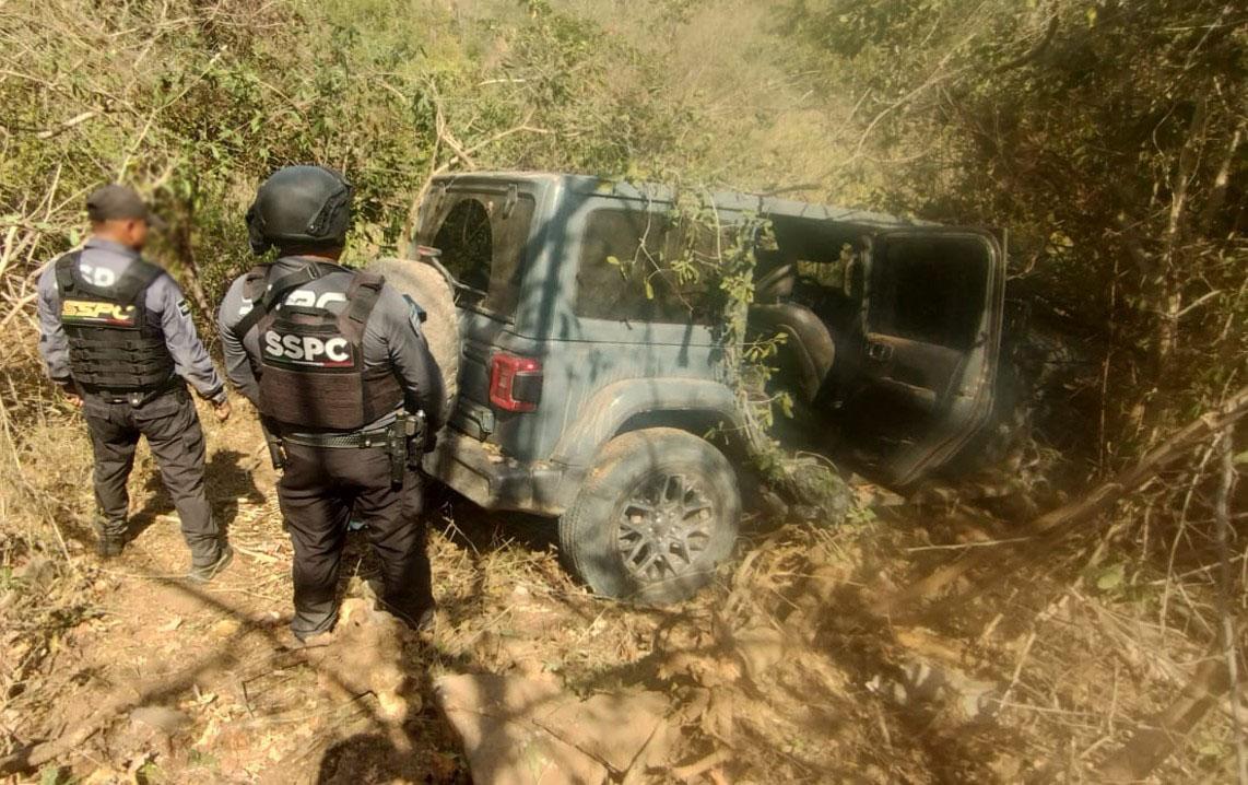 $!Detienen a cuatro y rescatan a persona privada de la libertad en Escuinapa