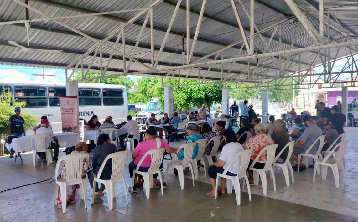 $!Acercan la Jornada de Atención Médica de Primer Contacto a los poblados de El Roble y Siqueros