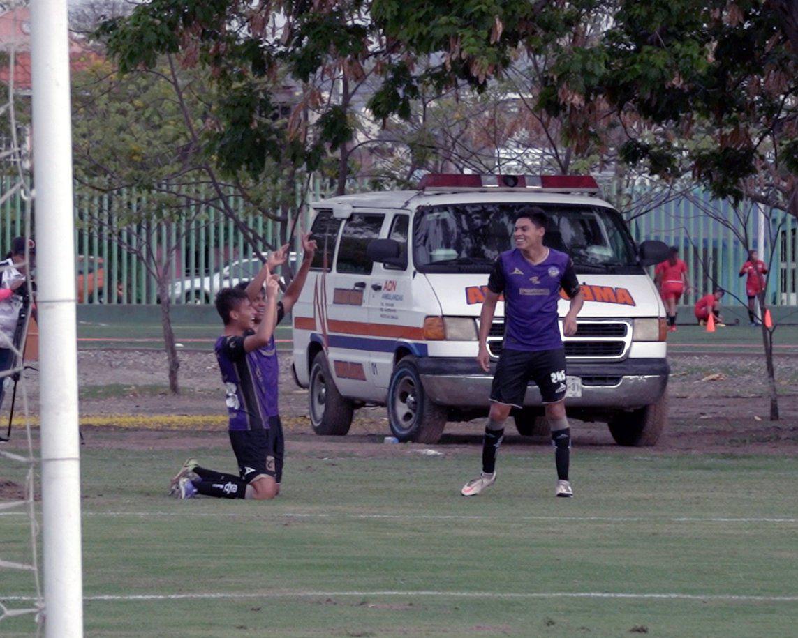 $!Cañoneros juveniles golean en casa al Atlético de San Luis