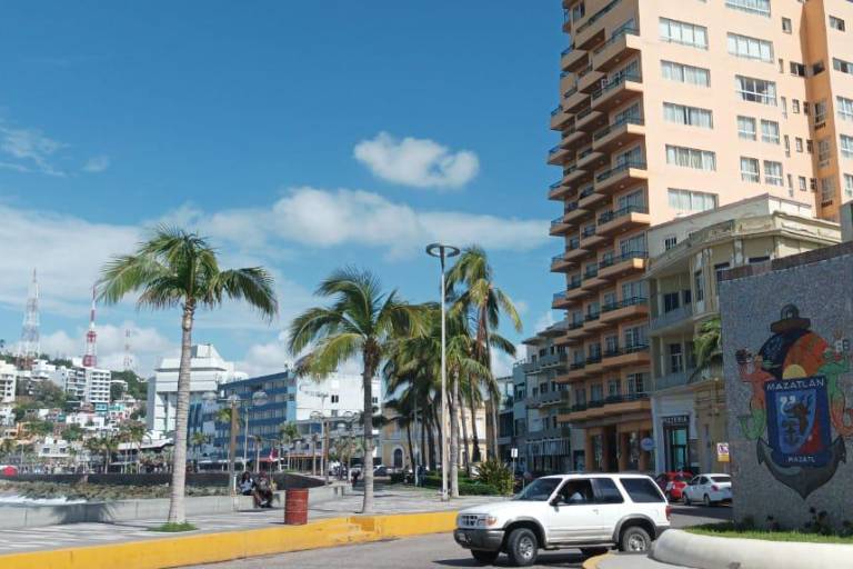 Regresan temperaturas de 29°C en el sur de Sinaloa; hay probabilidad de lluvia para Mazatlán: PC