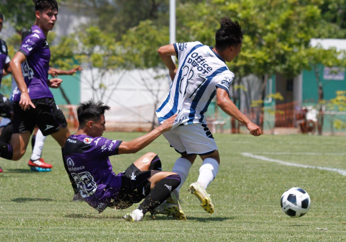 $!Paridad de fuerzas entre Mazatlán FC y Pachuca en la Liga MX Sub 18
