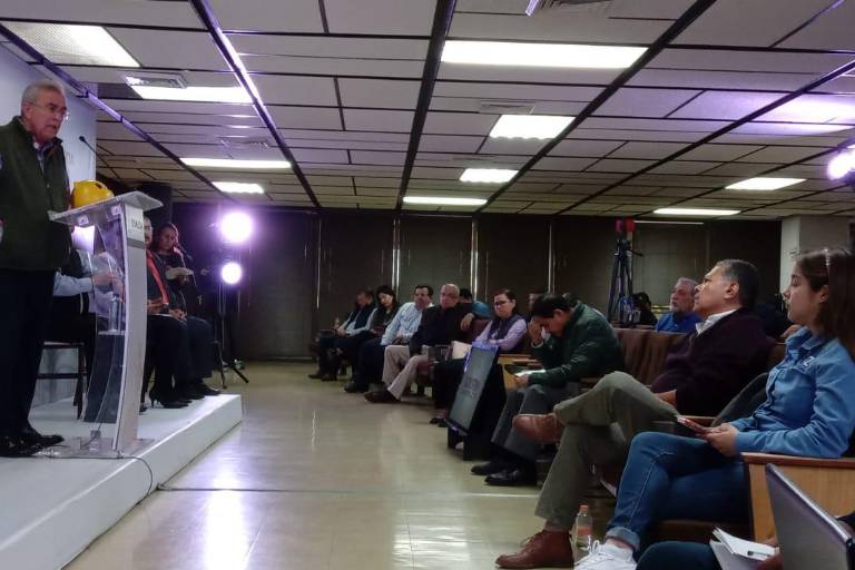 Empresa encargada de obra del puente El Quelite podría ser sancionada, dice Gobernador