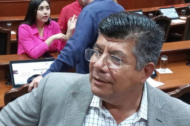 Asegura Luque Rojas que ya debió rescindir contrato de Melesio Cuén con UAS