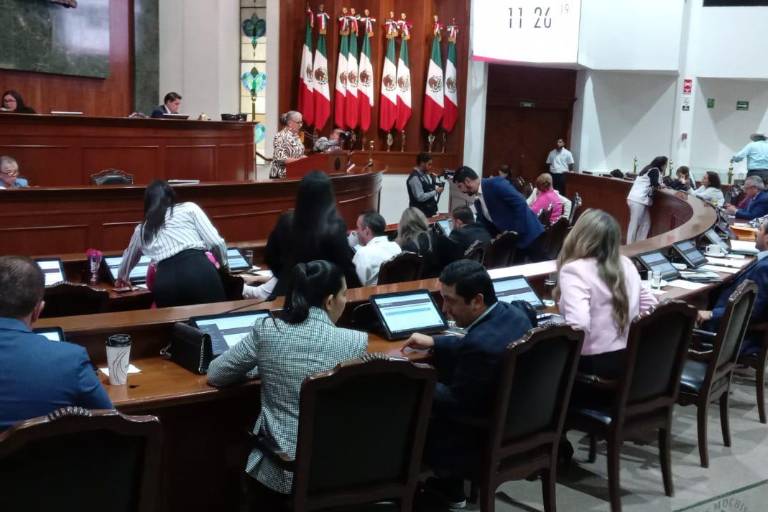 Rechazan propuesta del PAS para que presidente de la Jucopo no sea del mismo partido que el Gobernador