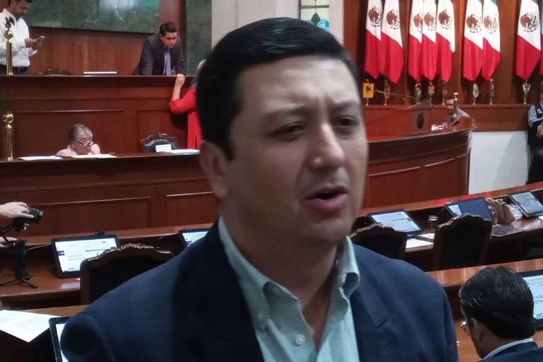 Aspira Feliciano Valle a la Alcaldía de Guasave, pero aún no sabe si con Morena