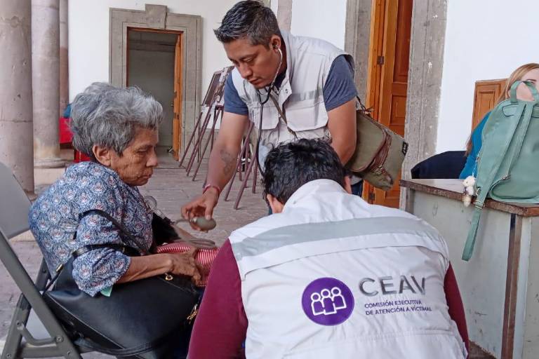 Familiares de desaparecidos en Guerra Sucia revisan instalaciones militares