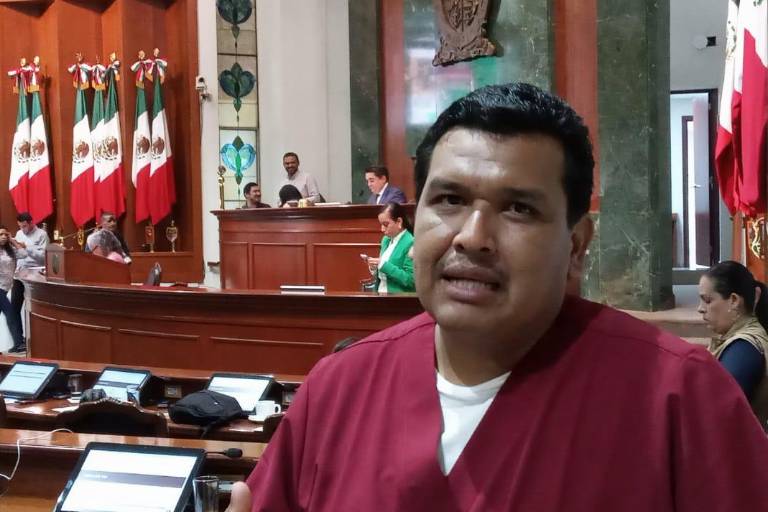 Se reintegra Diputado Martín Vega al Congreso