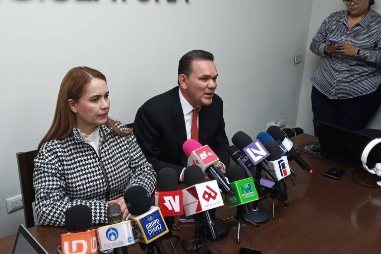 Denuncia diputada de MC violencia de género de Alcalde de Badiraguato contra Regidora