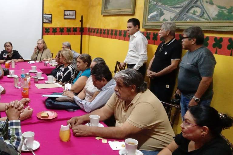 Jubilados de la UAS se rehúsan a votar por reingeniería financiera; acusan ilegalidad