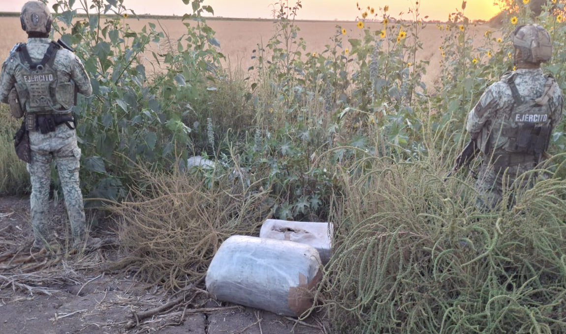 $!Detienen a civiles y aseguran armamento en distintos hechos al sur de Sinaloa