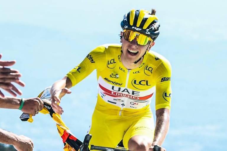 Tadej Pogacar se impone en la primera cita de montaña y asesta un golpe al Tour de Francia