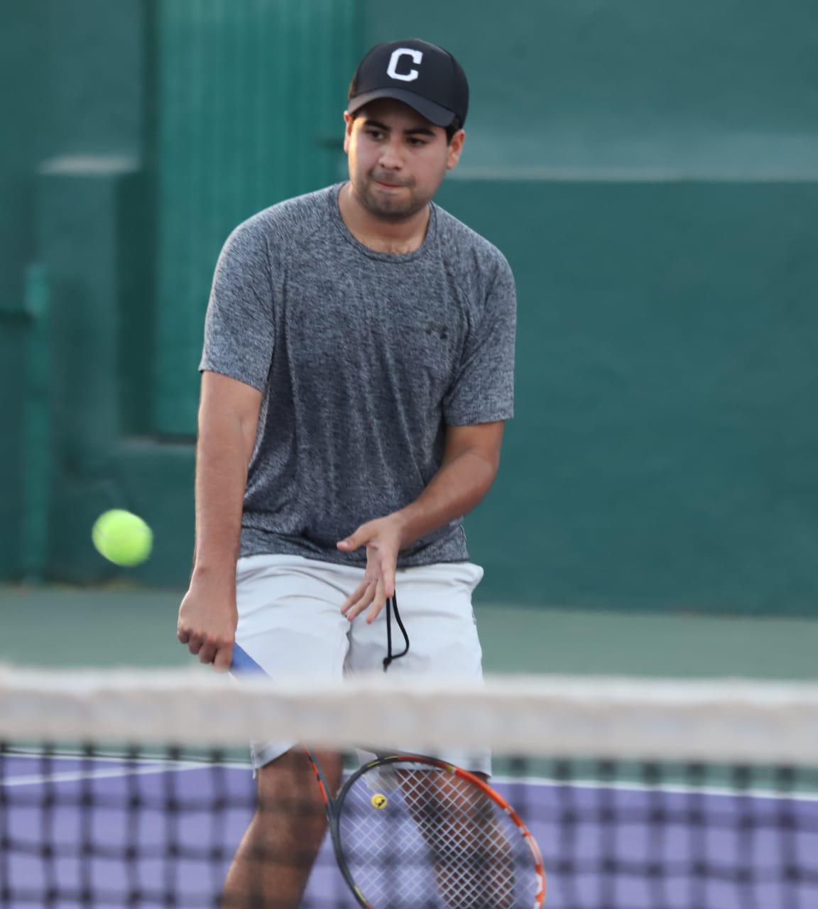 $!Ana Sofía Hernández da batalla, pero cede ante Mark Stoffels en Copa Amstel Ultra de Pascua