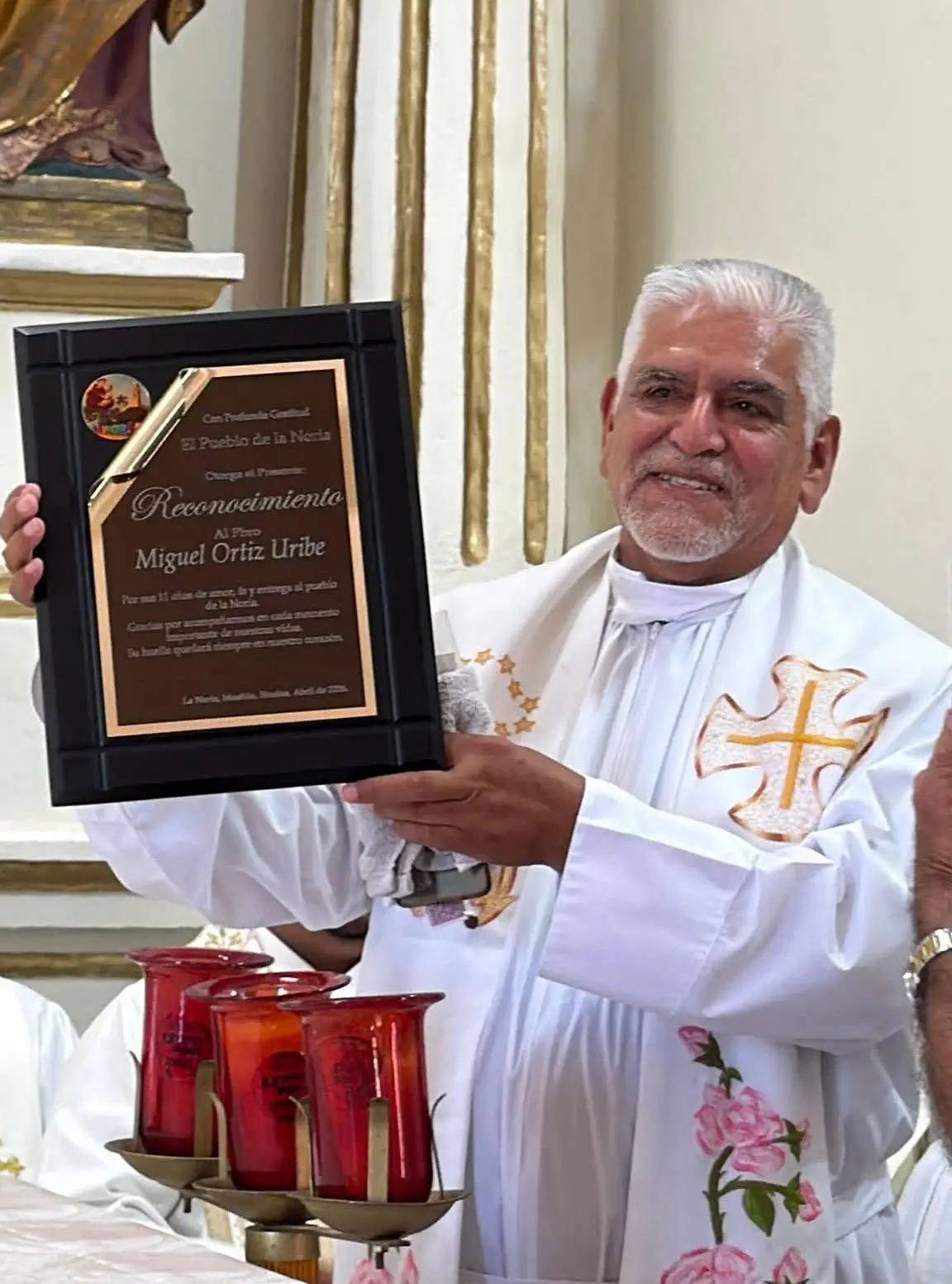 $!Dan bienvenida al Padre Armando Durán; asume el cargo de párroco de la iglesia de San Antonio en La Noria