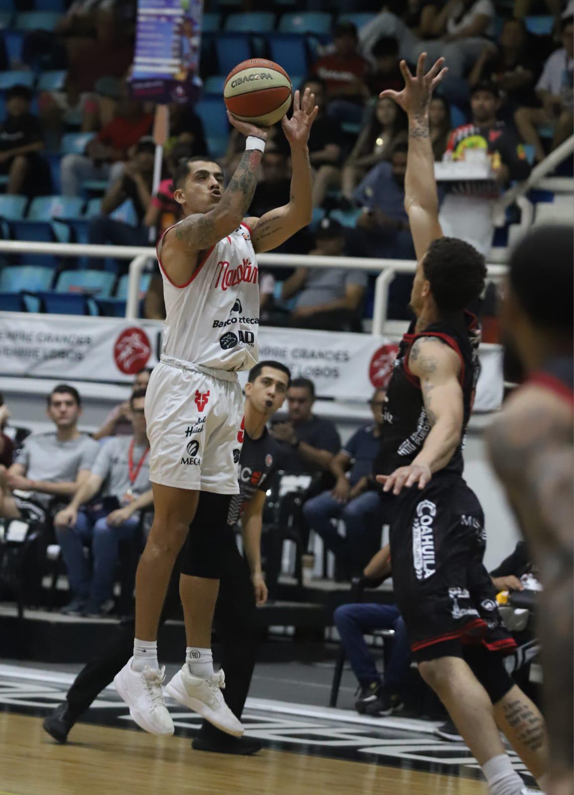 $!Venados Basketball inicia serie en casa con victoria sobre Toros Laguna