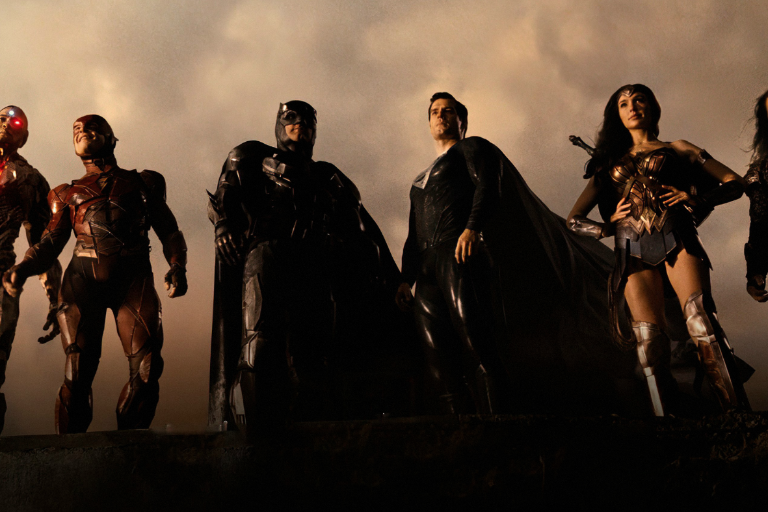 Anuncia Zack Snyder sorpresa para fans de ‘La liga de la justicia’