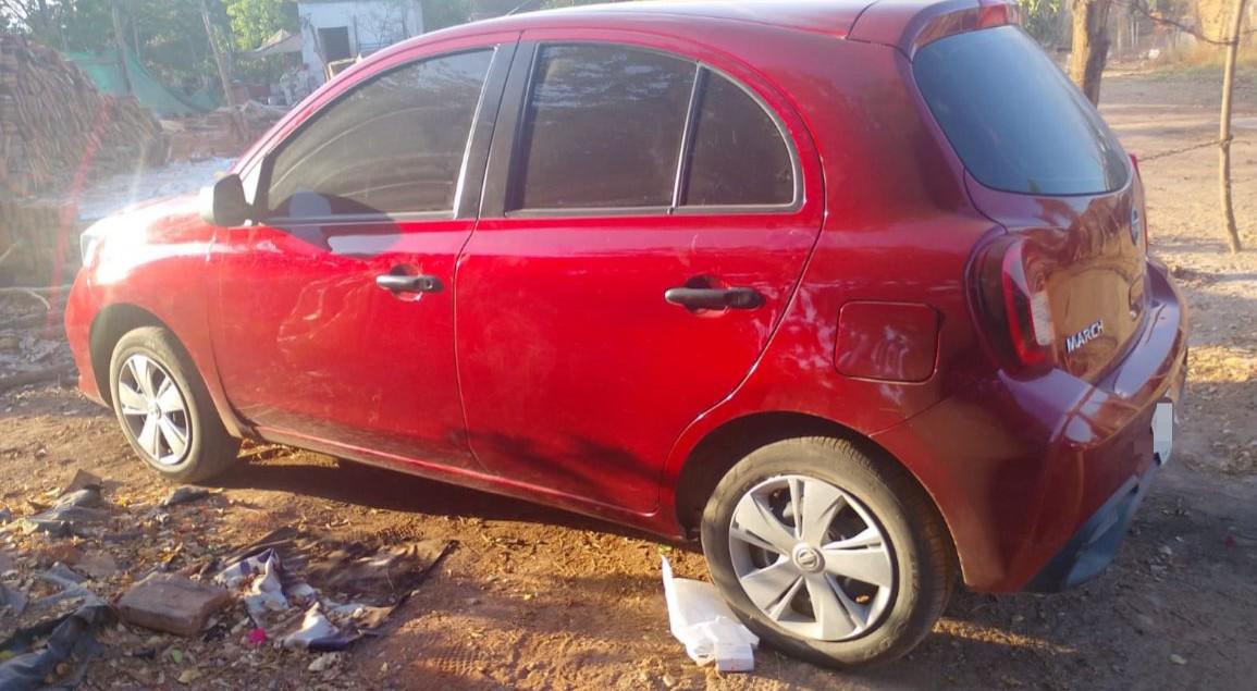 $!En Culiacán, aseguran vehículos y arsenal en operativo en la zona norte