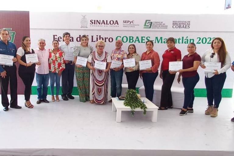 Cumple con fomentar la lectura la Feria del Libro Cobaes Mazatlán 2023