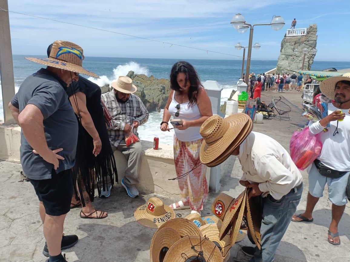 $!Más de 15 mil visitantes han llegado a Mazatlán en cruceros durante Semana de Pascua