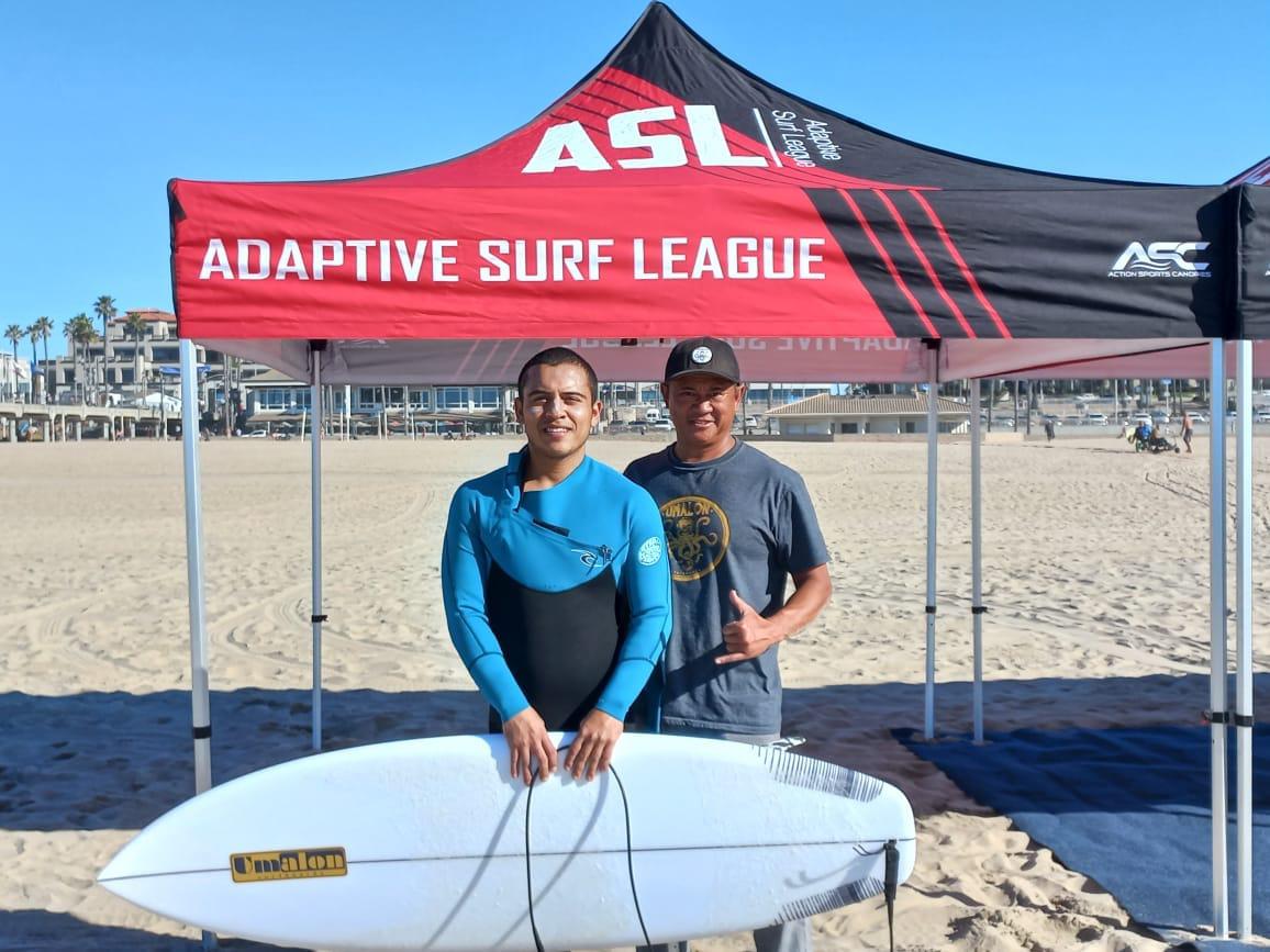 $!Mazatleco Martín Díaz conquista plata en el Torneo de Surf Pro Adaptive Surfing League 2021
