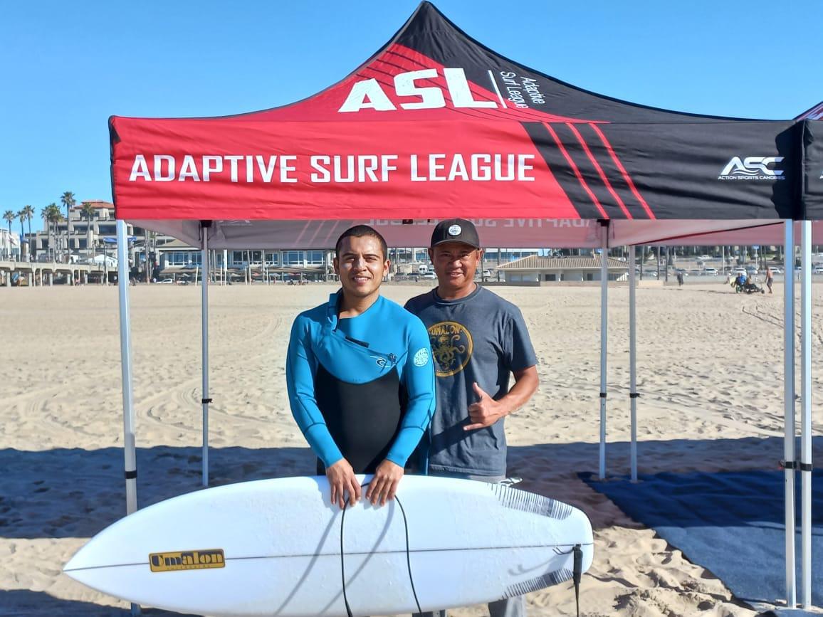 $!Mazatleco Martín Díaz conquista plata en el Torneo de Surf Pro Adaptive Surfing League 2021