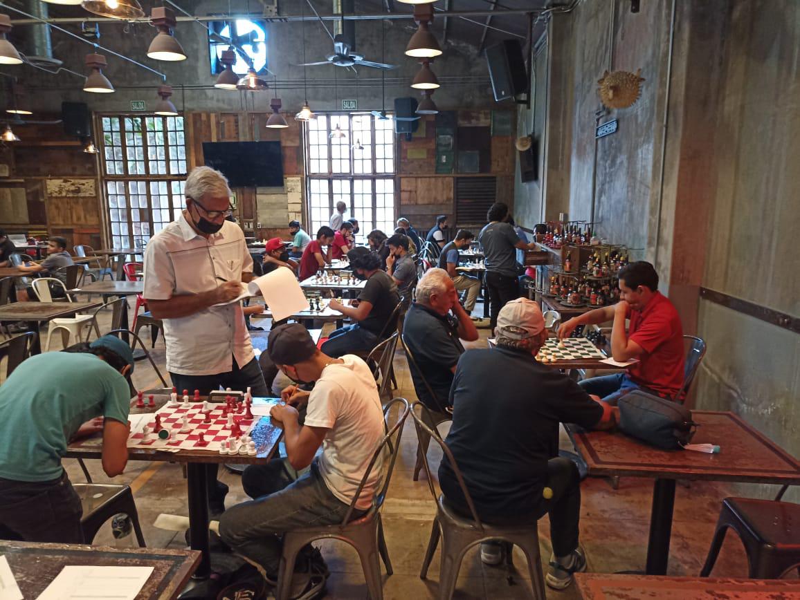 $!Aventajan Jara, Rodríguez y Hernández en Abierto de Ajedrez La Mona