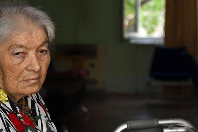 Ancianos sufren más violencia y abandono durante la pandemia de Covid-19, advierte experta