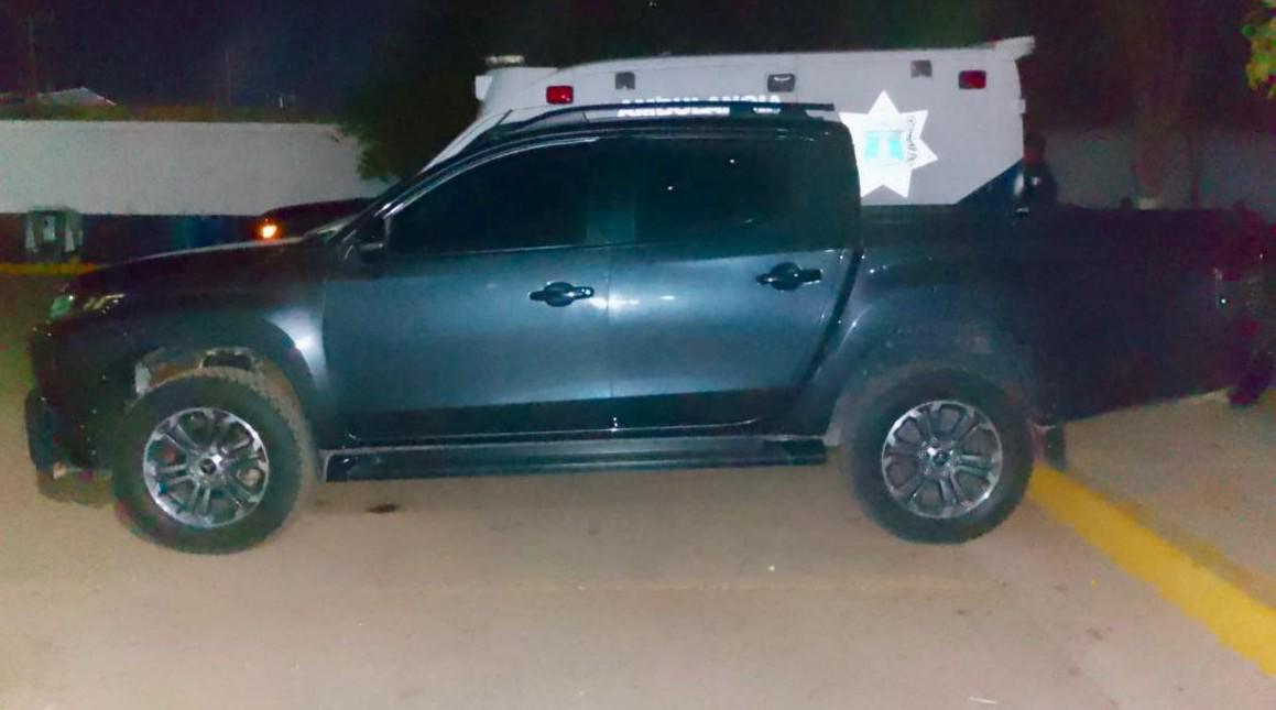 $!Asegura Policía Estatal vehículo robado, municiones y equipo táctico en Culiacán