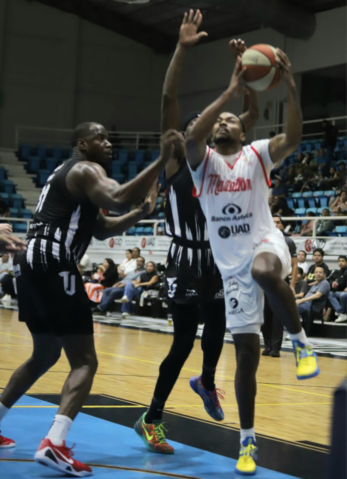 $!Venados Basketball sufre otra vez en casa y Zonkeys se lleva la serie