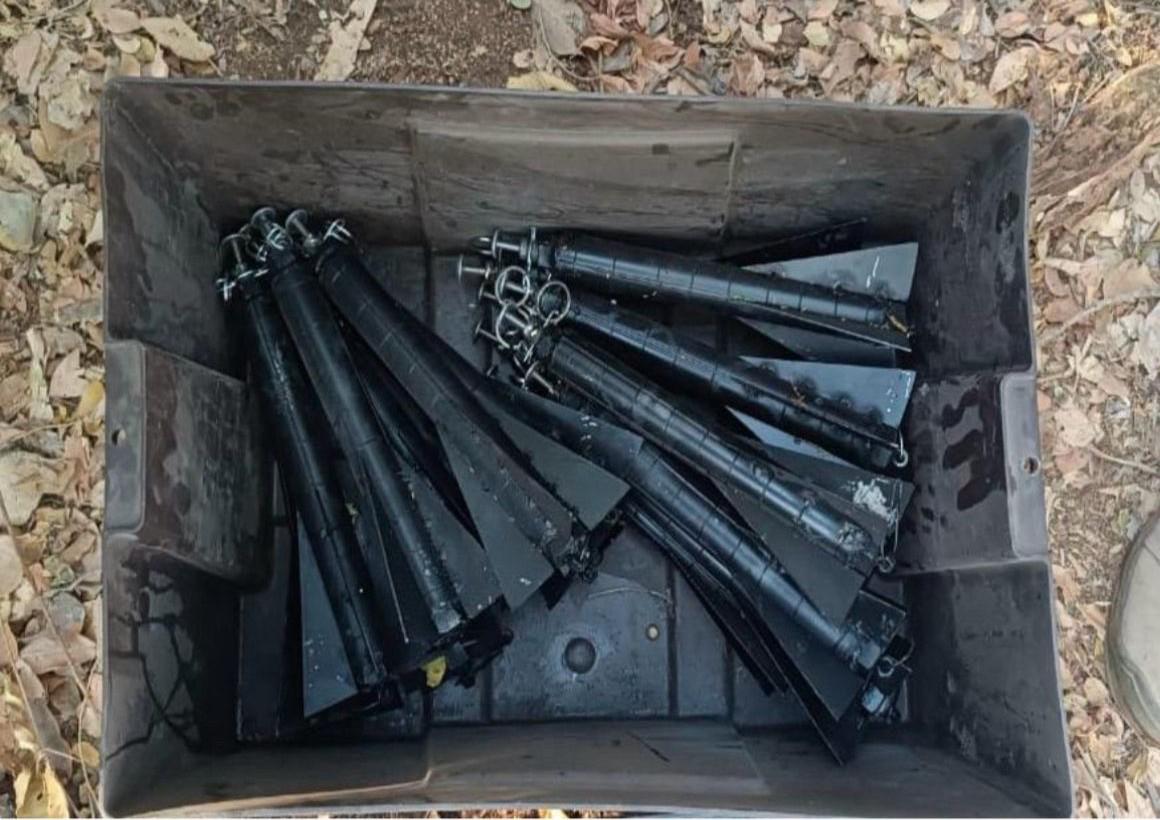 $!Ejército Mexicano asegura 19 artefactos explosivos, municiones y equipo táctico en Rosario