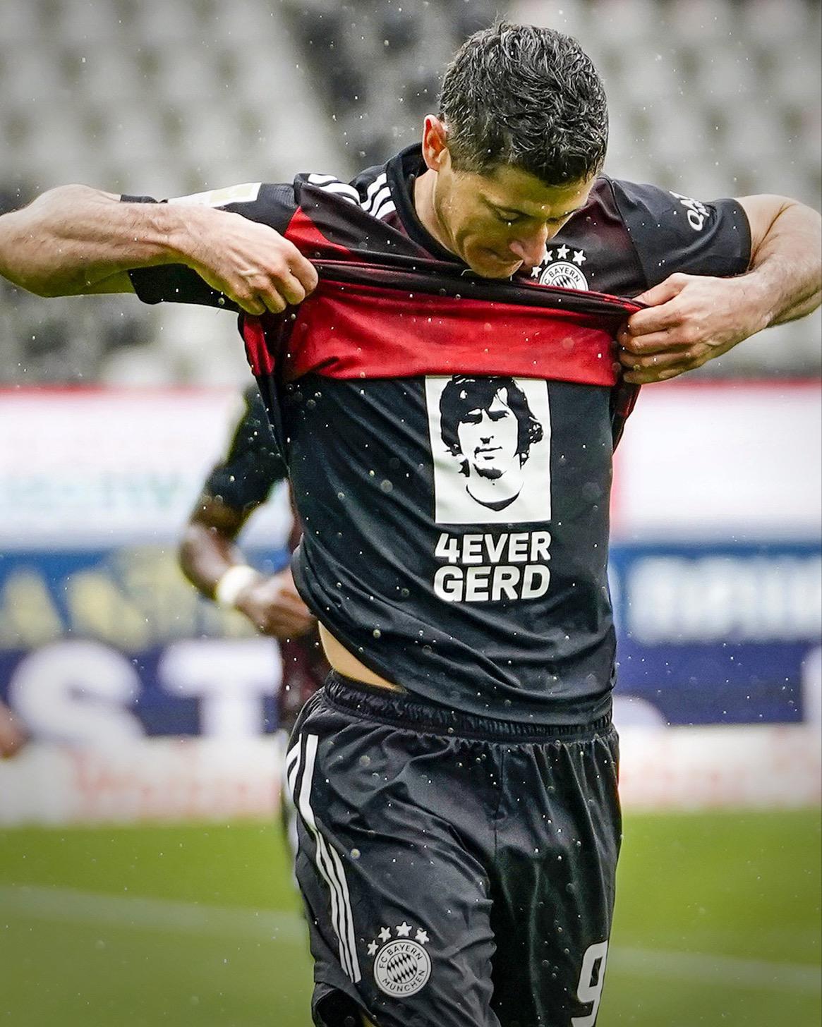 $!‘El Bombardero’ Gerd Müller, goleador leyenda del futbol alemán, muere a los 75 años