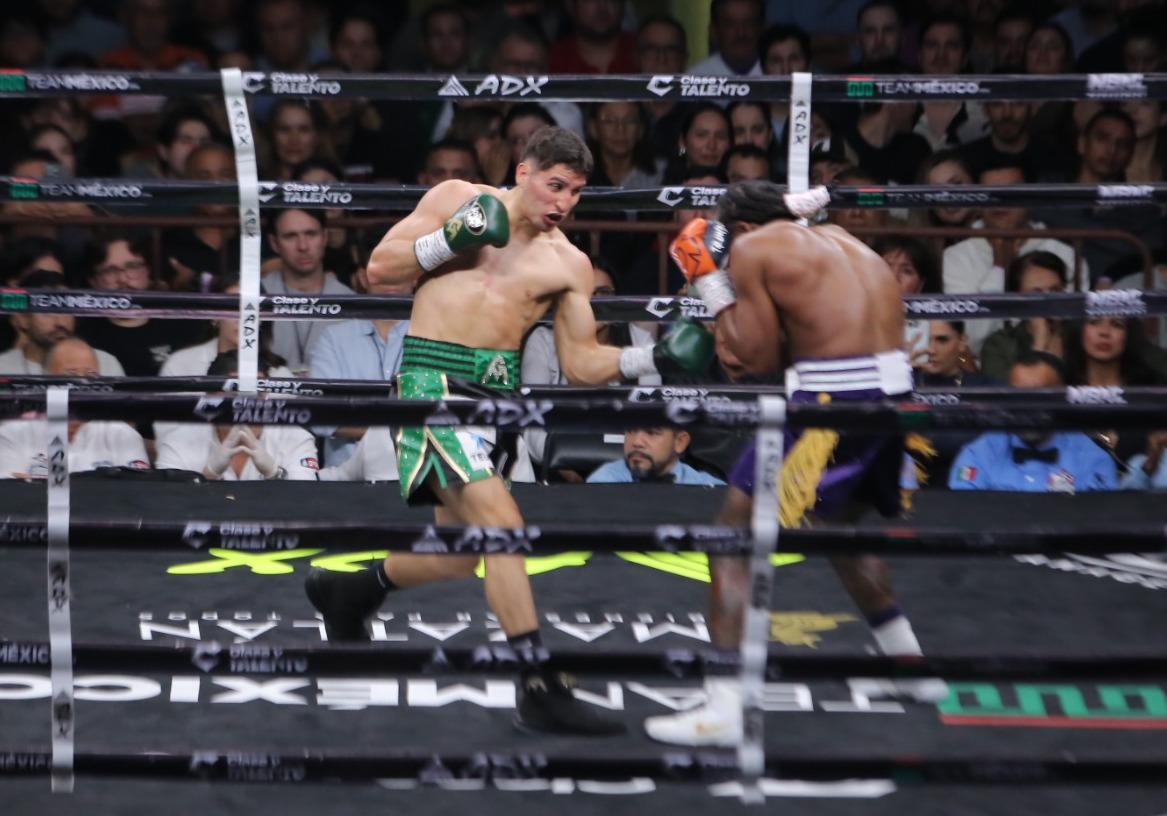 $!Marco Verde triunfa en su debut profesional en casa