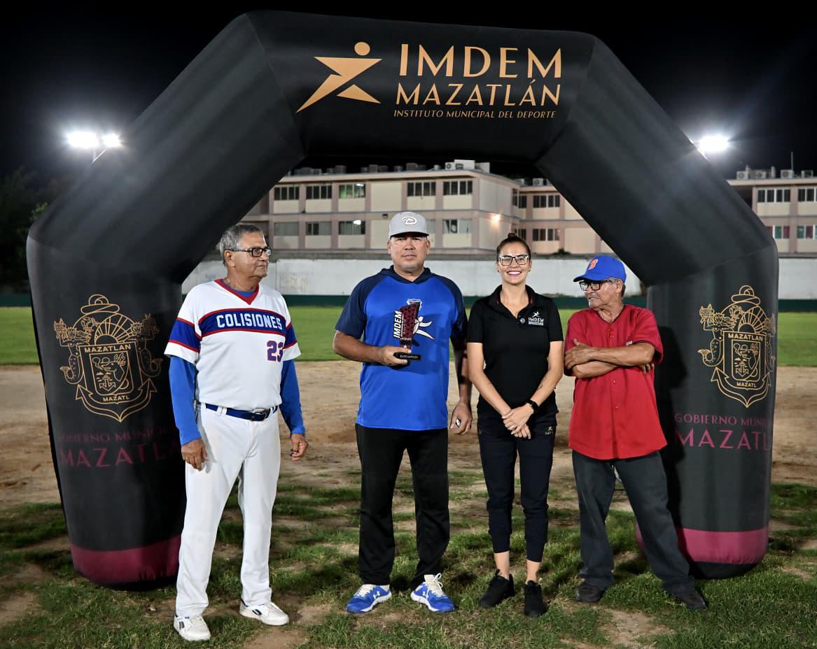 $!Arranca temporada 2025 de las Ligas Nocturna y Sabatina de Beisbol en Mazatlán