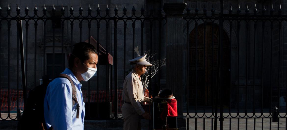 $!Escenas de cotidianidad en la Ciudad de México durante la pandemia de coronavirus.