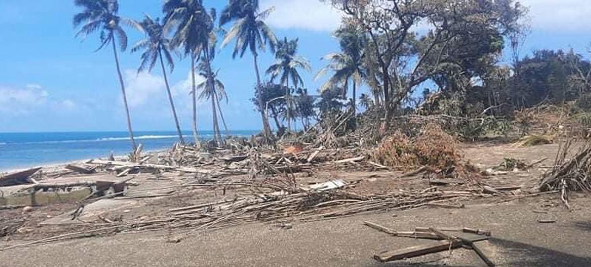 $!Daños causados en la capital de Tonga, Nuku’alofa, por la erupción del volcán y el posterior tsunami del 15 de enero de 2022.