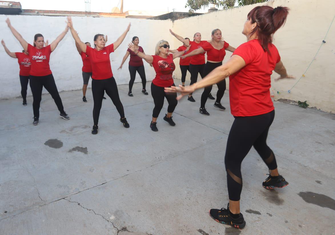 $!DÍA DEL MAESTRO | Celina Tirado imprime su sello particular en cada gota de sudor