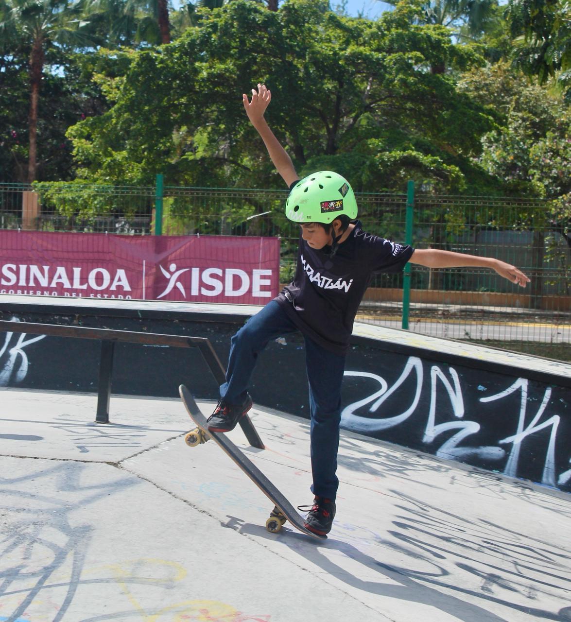 $!Inicia Mazatlán con dos oros y una plata su cosecha de medallas en estatal de skateboarding