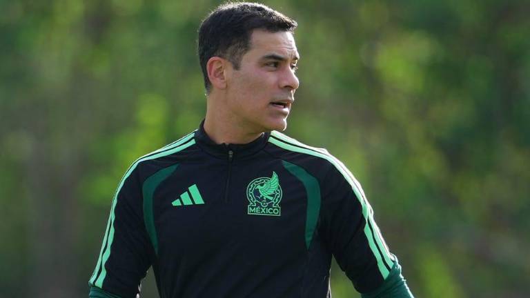 Rafa Márquez hace oficial a su cuerpo técnico.