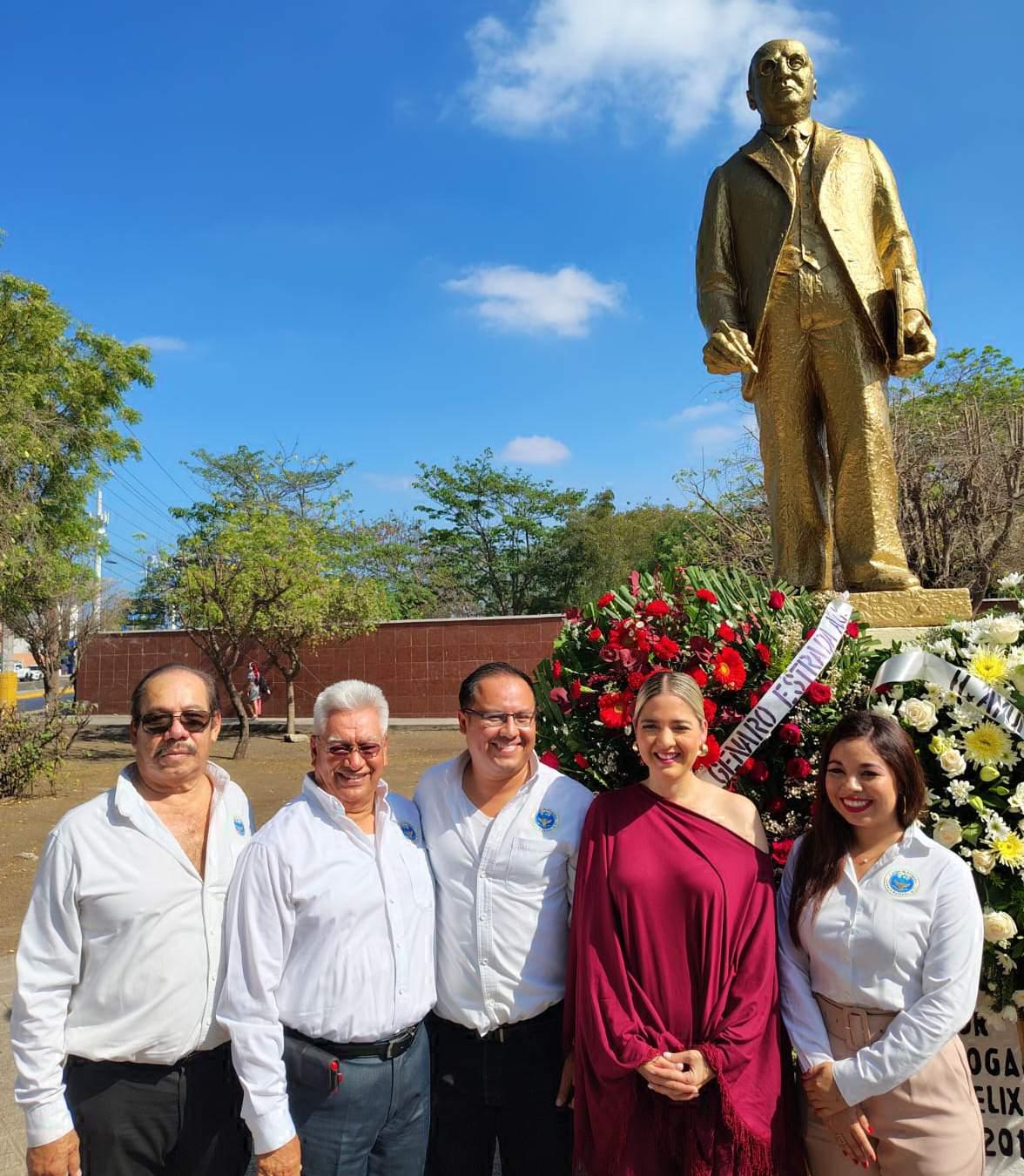 $!Martín Morales, Raúl Torres, Martín Morales Acuña, Estrella Palacios y Adriana Morales.