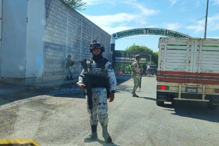 Permanecen cerradas 30 empacadoras del Tianguis Limonero en Apatzingán, Michoacán, por amenazas