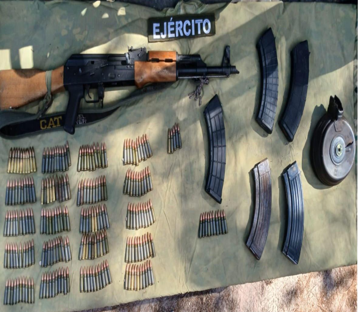$!Ejército Mexicano asegura armas y municiones en operativos realizados en Concordia y Escuinapa
