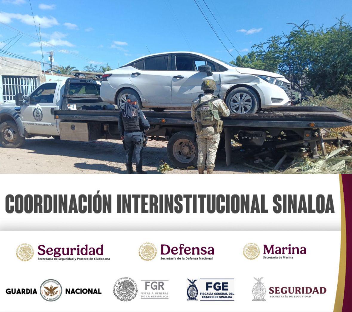 $!Recuperan un taxi y otros tres vehículos robados en diferentes puntos de Navolato