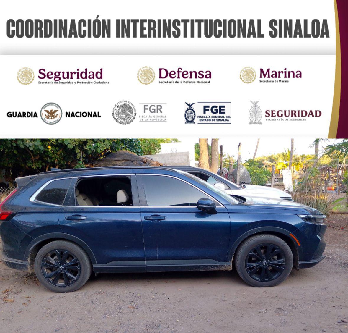 $!Arsenal, chalecos blindados y vehículos robados: nuevo hallazgo de fuerzas federales en Navolato