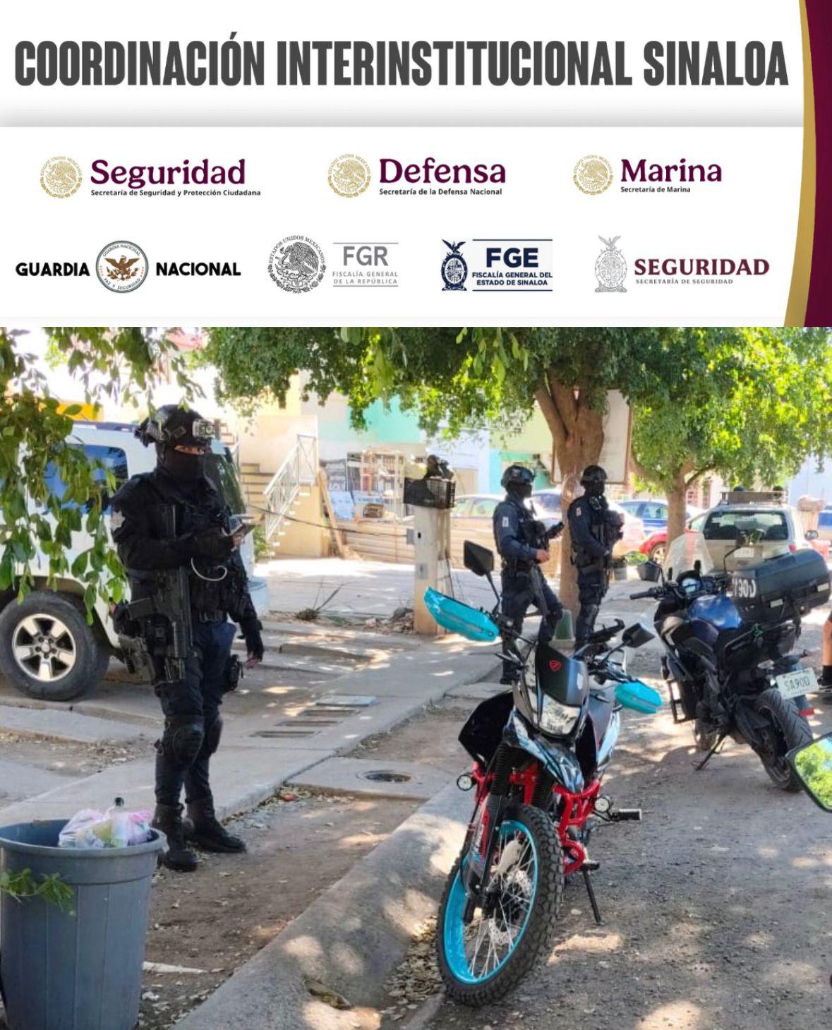 $!Aseguran camioneta originaria de EU con arsenal y una motocicleta robada en Culiacán