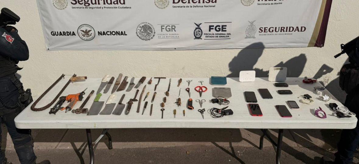 $!Decomisan 36 armas y equipo de comunicación en revisión en el penal de Aguaruto